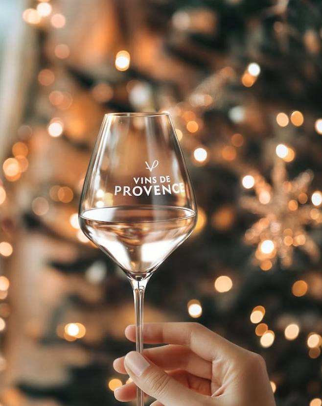 프로방스 로제 와인. 프로방스와인협회 인스타그램