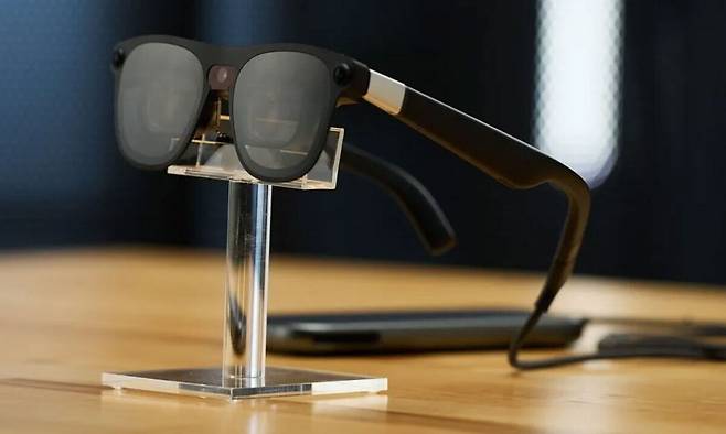 올해 말 출시 예정인 구글의 안드로이드 XR 안경 ‘프로젝트 아우라’.&nbsp; &nbsp;구글 제공