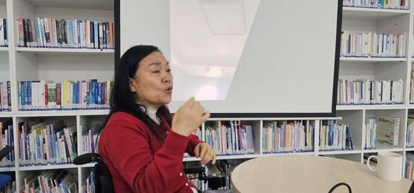 오성윤 씨는 후천 장애를 딛고 장애인식 개선 강사로 활동하고 있다. /윤은주