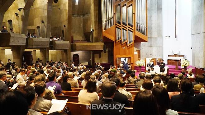 4월 19일 교회협과 경동교회가 장애인 주일 예배를 열었다. 뉴스앤조이 엄태빈