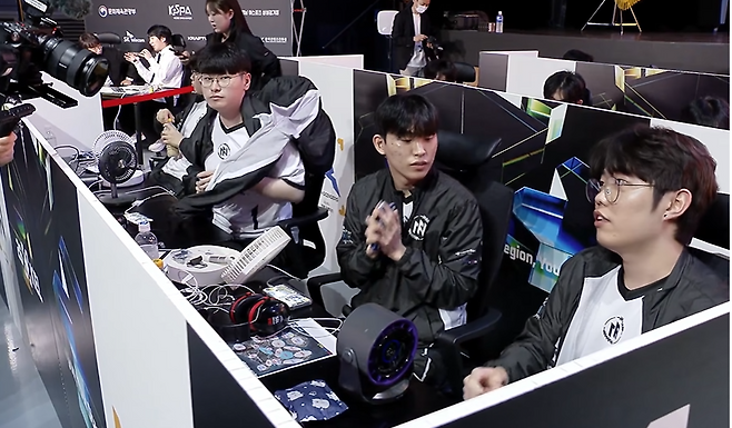 KEL(2026 대한민국 e스포츠 리그) 배틀그라운드 모바일 본선 2일차 매치3 경기서 치킨을 획득한 FN 세종.