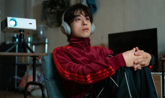 JTBC '모두가 자신의 무가치함과 싸우고 있다' 스틸컷. JTBC 제공.