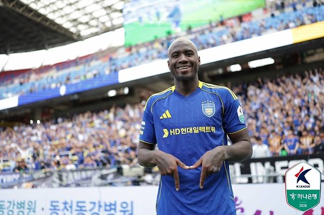 울산 HD 공격수 말컹이 19일 열린 하나은행 K리그1 2026 광주FC전에서 2골 1도움을 올리며 팀의 5-1 대승을 이끌었다. (한국프로축구연맹 제공)