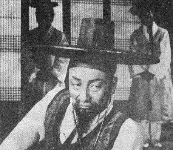 '춘향전'에서 변학도 역을 연기한 황철.