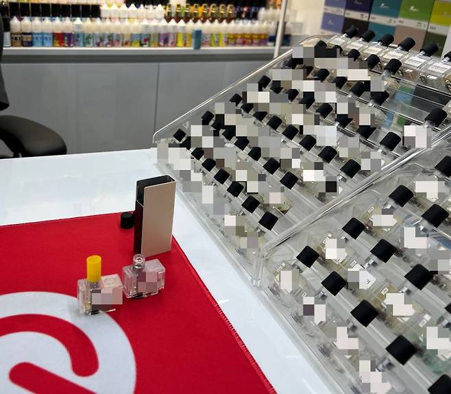 서울 영등포구 한 전자담배 매장에서 액상 담배가 판매되고 있다. 사진=박경호 기자