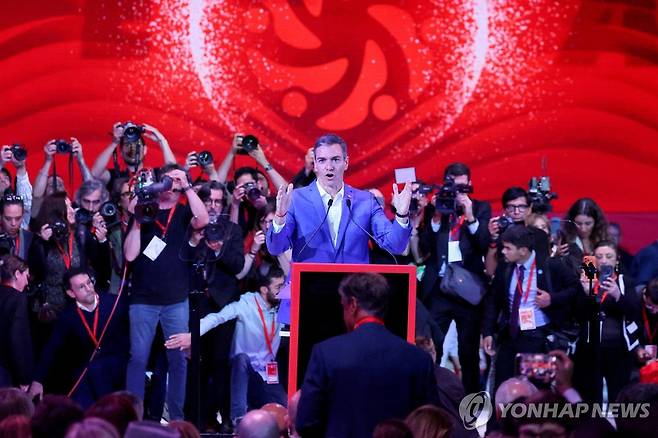 '글로벌 진보 동원' 출범 행사에서 발언하는 산체스 총리 [로이터 연합뉴스 자료사진. 재판매 및 DB 금지]