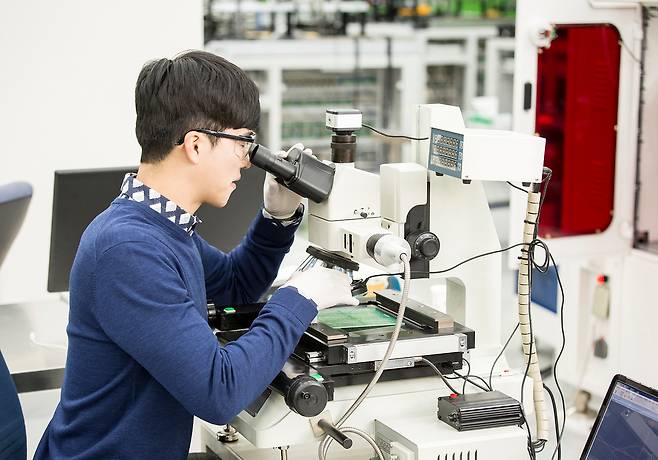 연구. 클립아트코리아 제공.