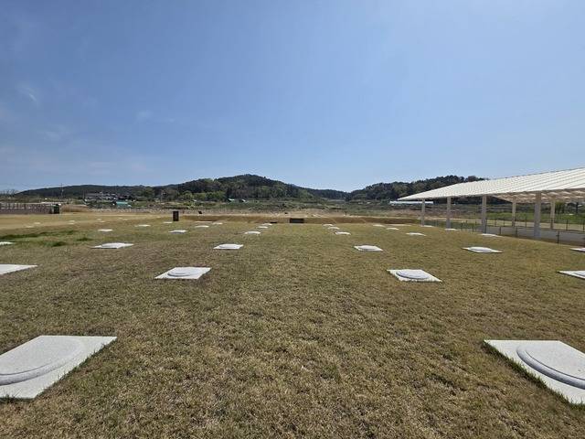 김인문을 추모하기 위해 지은 경주 인왕동의 인용사 터의 금당지. 강시일 기자