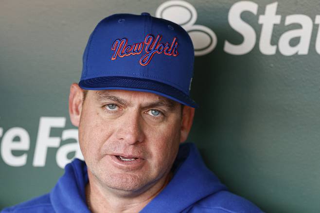 카를로스 멘도사 뉴욕 메츠 감독은 요즘 연패가 길어지면서 비난이 쏟아지고 있다. Imagn Images연합뉴스
