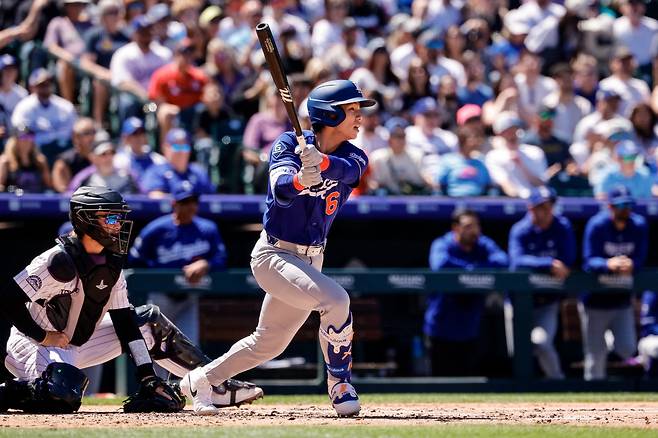 김혜성이 3회초 우중간 2루타를 날리고 있다. Imagn Images연합뉴스