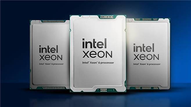 인텔의 데이터센터용 CPU 제온 6 시리즈. /인텔