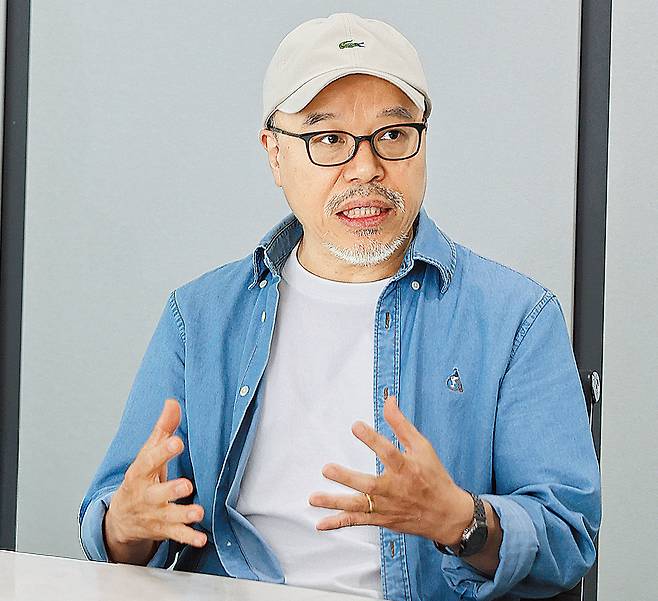 윤태호 작가는 유일한 박사에 대한 첫인상을 이렇게 떠올렸다. “그냥 인자한 할아버지였죠. 나비넥타이에 은발, 뿔테 안경.” 하지만 전기를 읽은 뒤엔 달라졌다. “굉장히 살벌한 분이더라고요. 자신에게 유독 엄격하신 분이라고 느꼈습니다.” 유한양행 제공