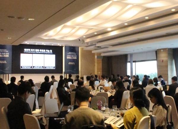 브이웨이(VWAY) 제공