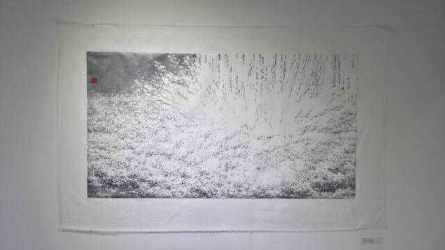 안정민 작가의 신작 ‘해인31’(2026)에는 목판화의 경계를 확장하려는 그의 실험이 돋보인다. 이나경기자