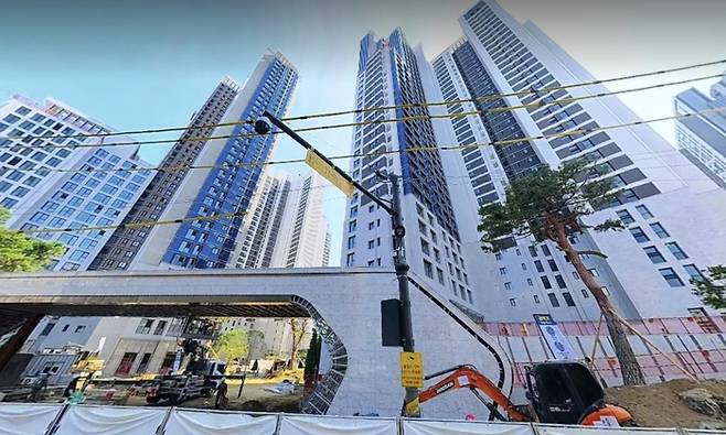 청담르엘 전경 [로드뷰]