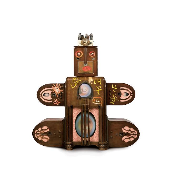 백남준의 ‘김활란 박사’(1997) <서울옥션>