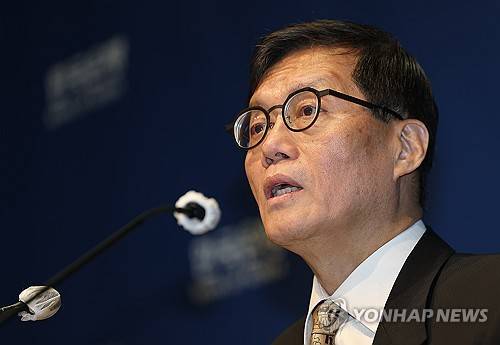 이창용 총재, 기자간담회 발언 [연합뉴스 자료사진]