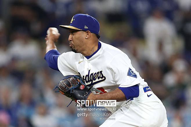 ▲ 디아스의 포심 평균 구속은 2마일 가까이 떨어진 데다 제구력까지 흔들리고 있다