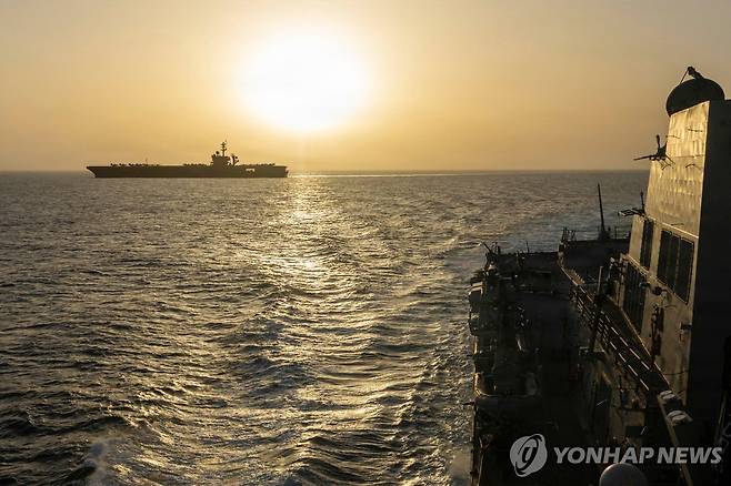 이란 봉쇄 작년에 투입된 미 항공모함 [AFP 연합뉴스 자료사진. 미 중부사령부 제공. 재판매 및 DB 금지]