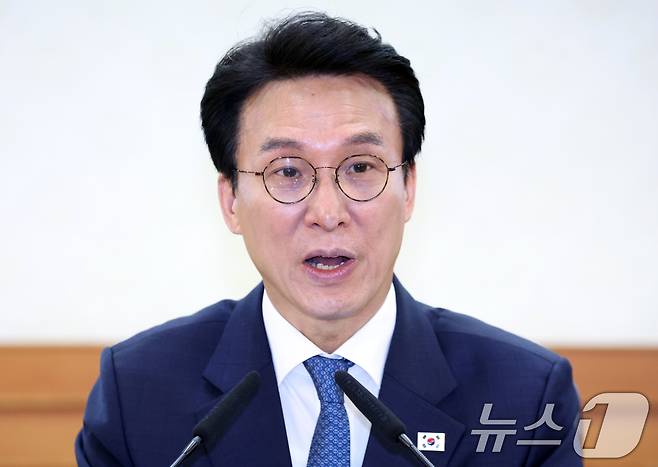 김민석 국무총리가 21일 서울 종로구 세종대로 정부서울청사에서 열린 전남광주통합특별시 출범 준비 점검회의에서 모두 발언을 하고 있다. 2026.4.21 ⓒ 뉴스1 김명섭 기자