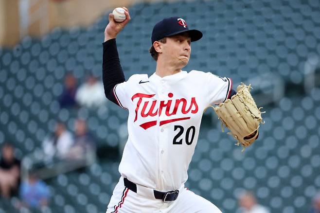 <yonhap photo-3879="">팔꿈치 문제로 부상자명단에 오른 믹 에이블. [AFP=연합뉴스]</yonhap>