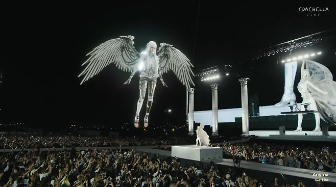 코첼라 유튜브 라이브 영상 캡처.