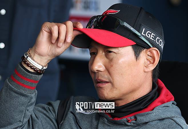 ▲ 4월 15일 경기 전 염경엽 감독 ⓒ곽혜미 기자