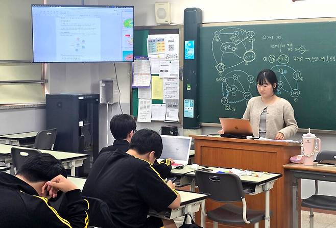▲ 매원고등학교 브릿지 프로그램 활동 모습./사진제공=매원고등학교