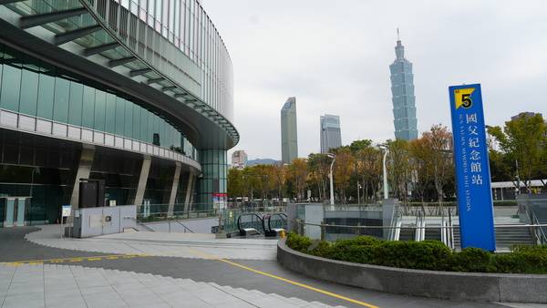 타이베이돔과 연결된 국부기념관역&nbsp;사진=김영정 기자&nbsp;