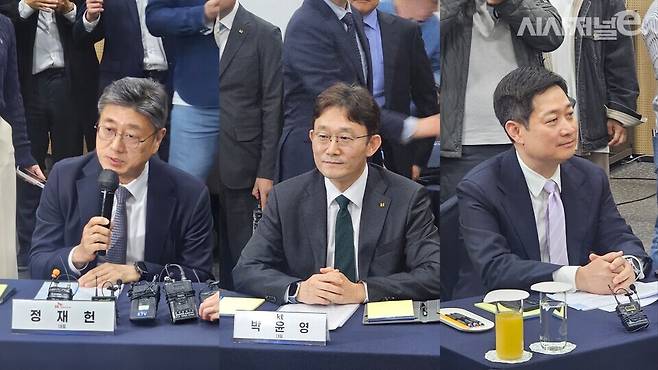 통신3사 대표이사(CEO)들이 서울 강남구 한국과학기술회관에서 진행된 '부총리 겸 과학기술정보통신부(과기정통부) 장관-통신3사 CEO 간담회'에 참석해 모두발언을 하고 있다. 왼쪽부터 정재헌 SK텔레콤 대표, 박윤영 KT 대표, 홍범식 LG유플러스 대표 순. / 사진 = 김용수 기자