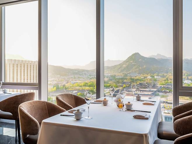 경복궁이 내려다보이는 도원S 창밖 풍경(사진제공=한화푸드테크)