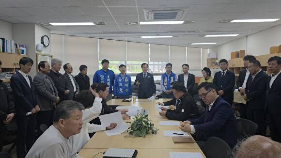 유희태 완주군수 예비후보가 기자회견을 갖고 있다. [사진=유희태 예비후보 ]