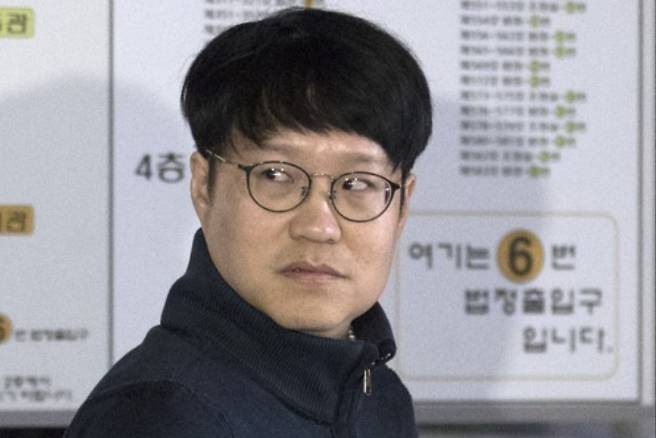 극우 성향 만화가 윤서인 씨. 연합뉴스