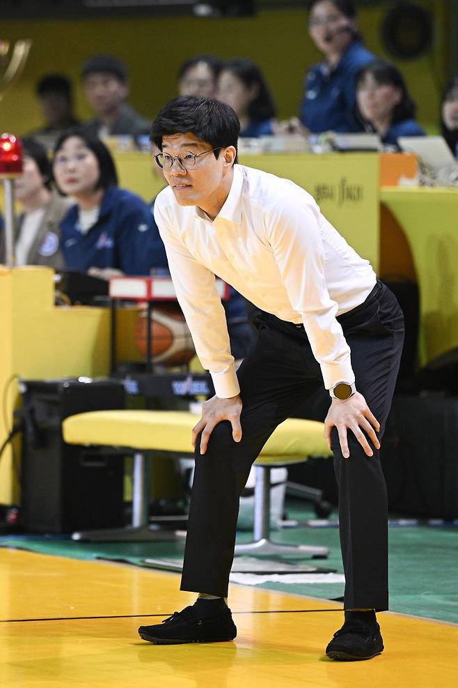 삼성생명 하상윤 감독 [WKBL 제공. 재판매 및 DB 금지]