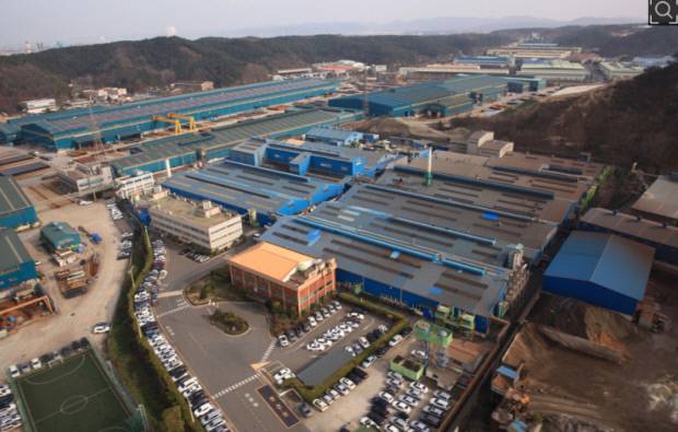 포항철강공단 내 조선내화가 생산하는 내화물이 포스코의 수소환원제철 공법에 핵심기술로 꼽히고 있다. 사진은 조선내화 전경. 조선내화 제공