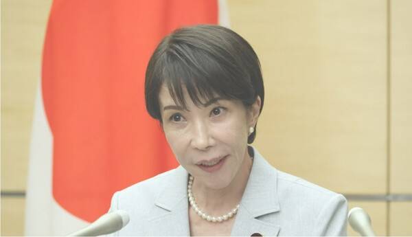 지난 7일 국회에서 2026년도 예산 등에 대해 설명하고 있는 다카이치 사나에 일본총리. 아사히신문 4월 21일