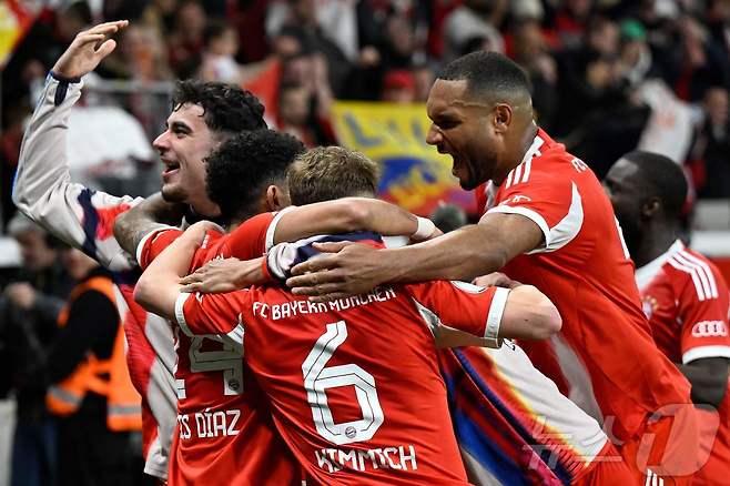 DFB 포칼 준결승에 레버쿠젠을 꺾고 결승에 진출한 바이에른 뮌헨. ⓒ AFP=뉴스1