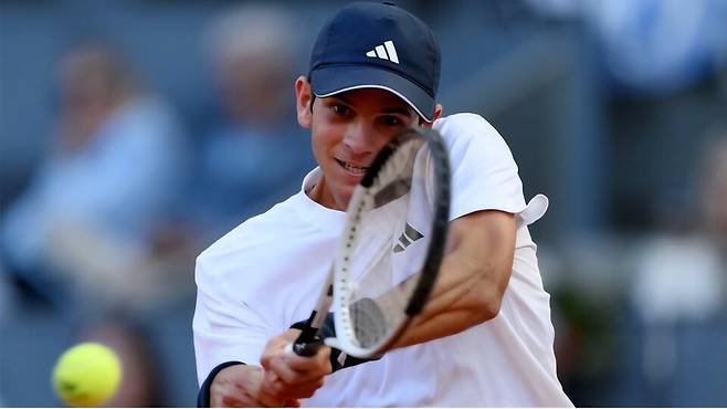 스페인 기대주 라파엘 호다르의 마드리드오픈 1라운드 경기 모습. ATP 투어