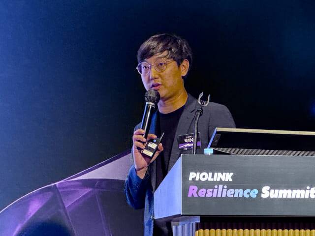 박정수 강남대 컴퓨공학부 교수가 23일 개최된 '파이오링크 레질리언스 서밋 2026'에서 N2SF 대응 과제를 중심으로 발표하고 있다.