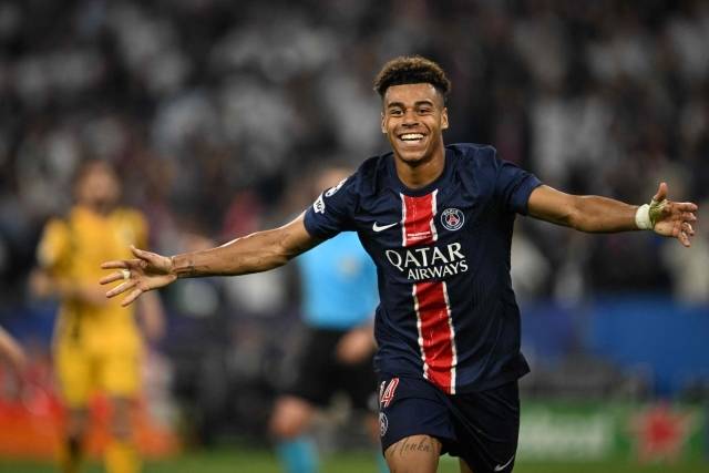 엔리케 감독의 신뢰를 받는 측면 공격수 두에. 그는 아직 20살이다. 사진=AFP=연합뉴스