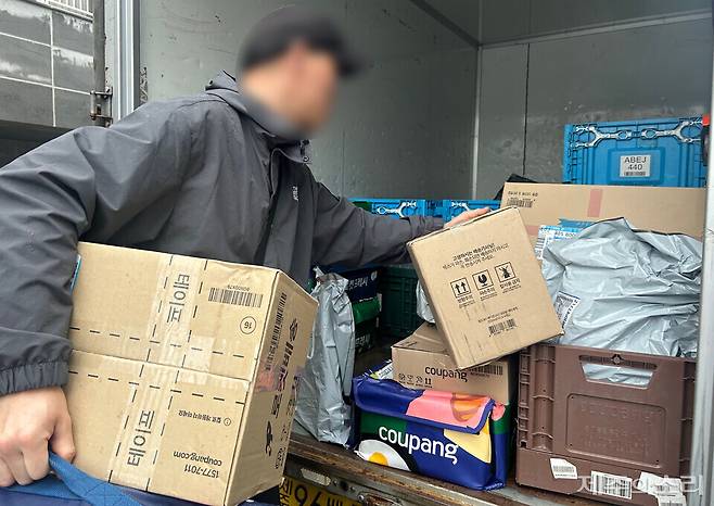 제주도와 택배회사들이 추진하는 택배노동자 건강검진 지원 정책이 올해 1곳에서 시작된다. ⓒ제주의소리 자료사진