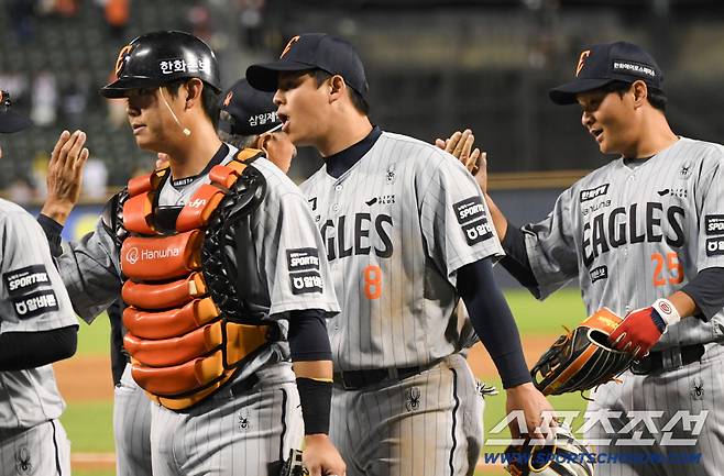 4번 타자 노시환이 돌아온 날 한화는 연패에서 탈출했다.