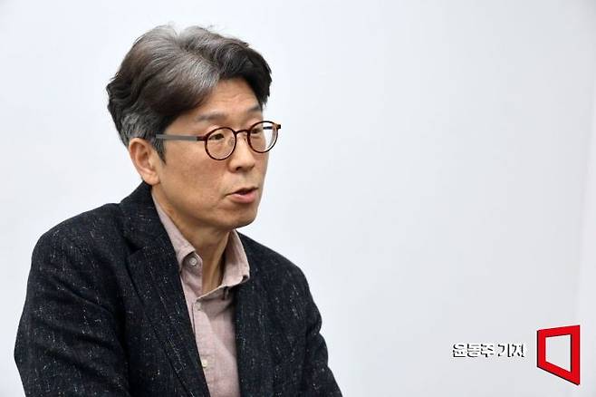 황병선 빅뱅엔젤스 대표가 아시아경제와 인터뷰를 하고 있다. 윤동주 기자