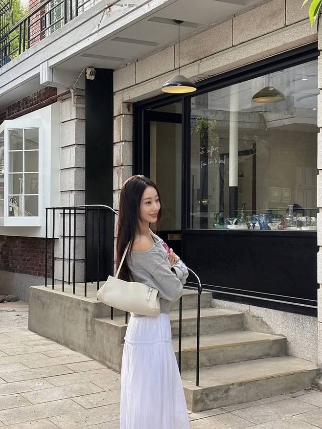 사진 = 경리 인스타그램