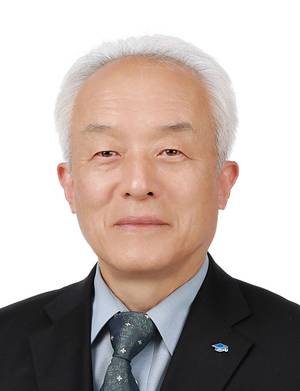 ▲ 배병일 시니어기자(영남대 명예교수).