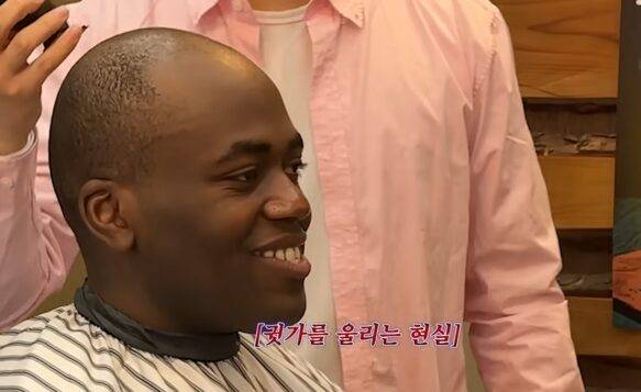 조나단은 유튜버 겸 방송인으로 '두근두근 동창회' '으라차차 멸치 캠프' 등 예능 프로그램에 출연했다. 지난해 11월에는 유튜브 구독자 100만명을 달성하기도 했다. 사진=유튜브 채널 '조나단'
