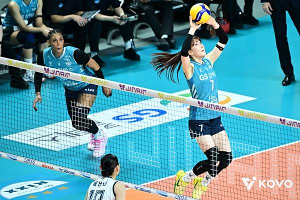 안혜진(오른쪽). ⓒKOVO