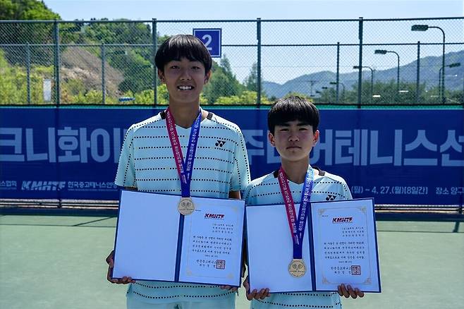 14세부 복식 우승 권민찬 박도완