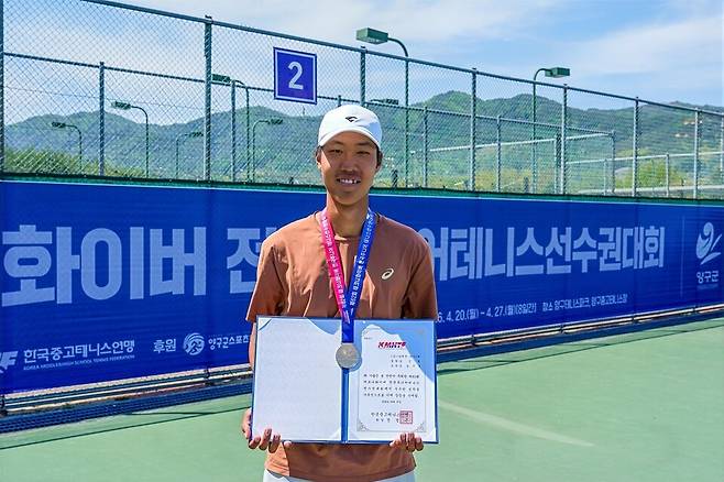 18세부 단식 우승 김건형. 사진/김도원 기자