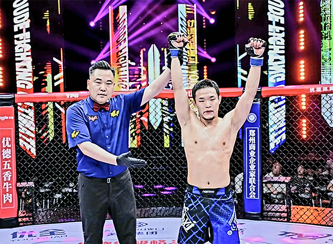 2025년 이후 코리안좀비MMA 오세원은 입식타격기 빅리그 우린펑(WLF)의 종합격투기 부문 유더중지거더우(YFU) 3연승이다. 사진=武林风